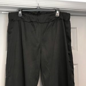 💞Ladies XL Black Pants. MUST BUNDLE